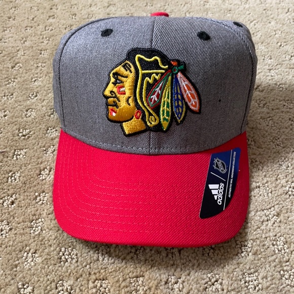 Chicago Blackhawks NHL hat - Picture 1 of 3